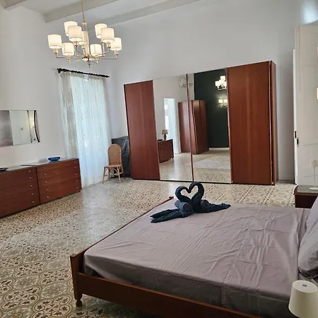 Tatil Evi Charming House In With Bbq, Close To Promenade *