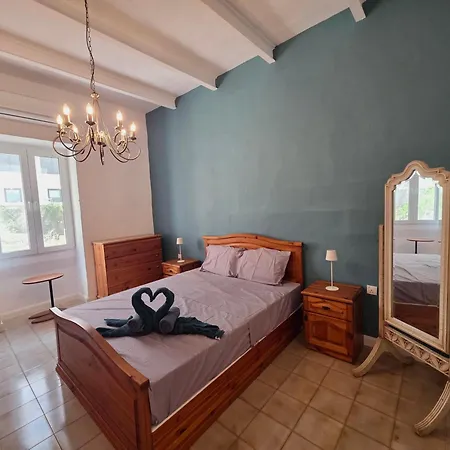 Charming House In With Bbq, Close To Promenade Sliema