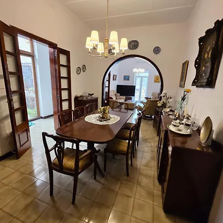 Charming House In With Bbq, Close To Promenade Tatil Evi *