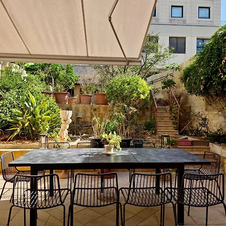 Charming House In With Bbq, Close To Promenade Tatil Evi Sliema